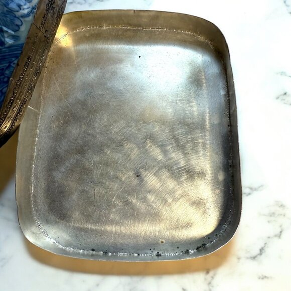 Vintage Chinese Porcelain & Metal 6.5” X 5.5” X 2" Box PHOENIX Bird Floral Motif - Picture 7 of 11